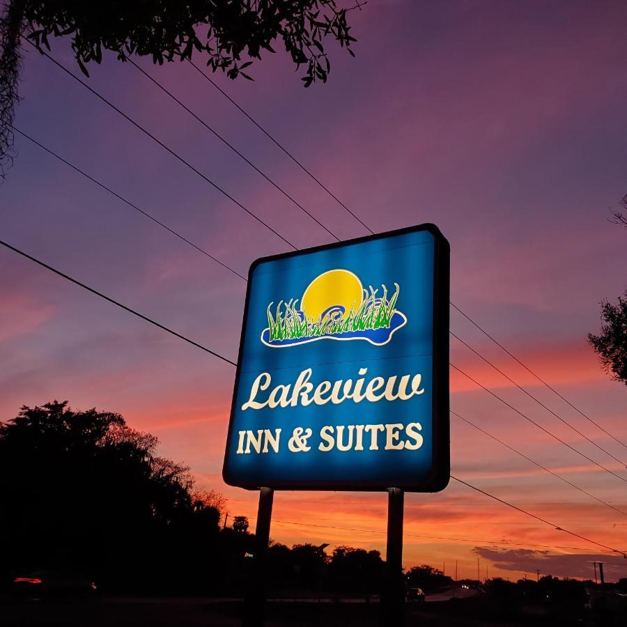 Lakeview Inn & Suites Okeechobee Exterior photo